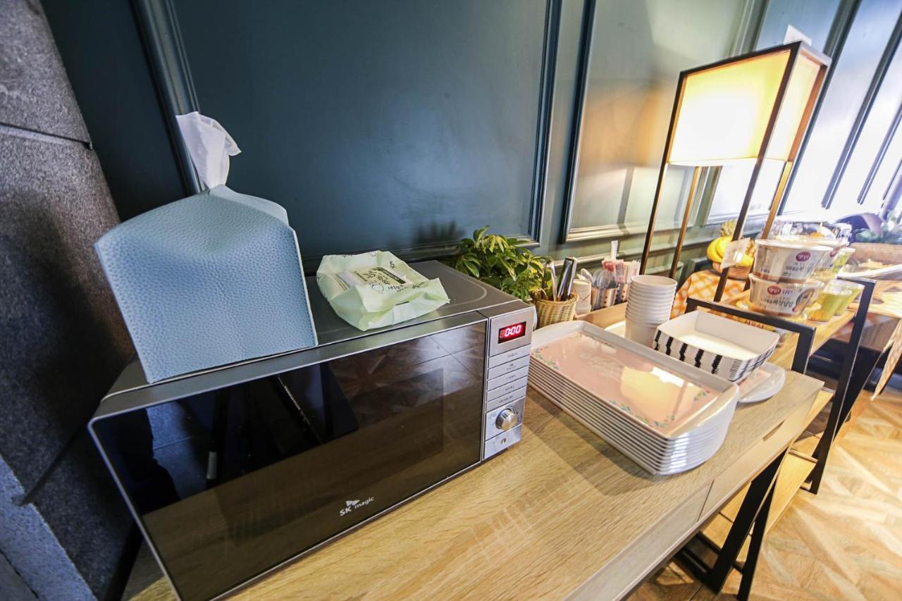 Hotel Myeongjak Chuncheon Bagian luar foto